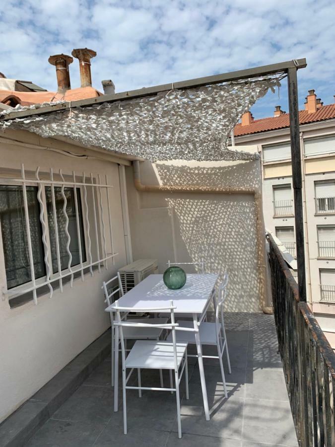 Carloo Soohome Marseille Exteriör bild